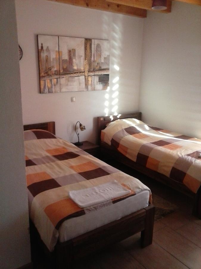 Motel Orhideja Donji Vakuf Eksteriør bilde